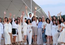 Ucom-ի մարդիկ մարդկանց համար | Արժեքներ, ավանդույթներ և աճի հնարավորություններ Մարդիկ Մարդկանց համար